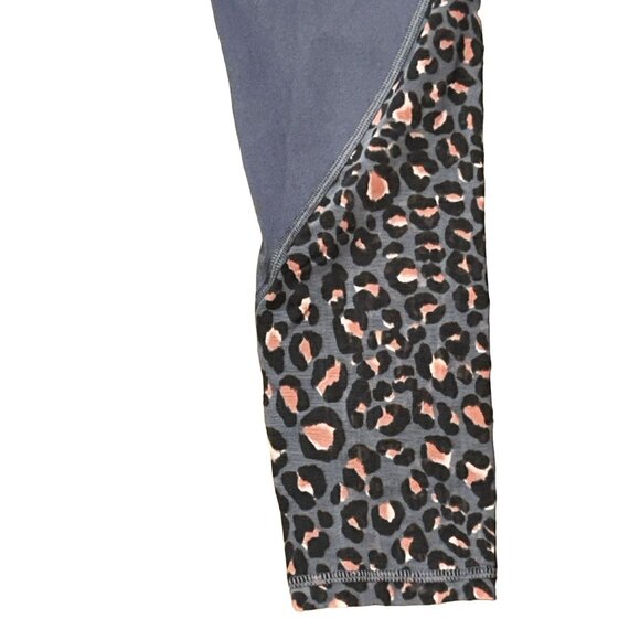 VS Sport Knockout High Waist Legging with Mesh Leopard Detail Size Small - Picture 8 of 8